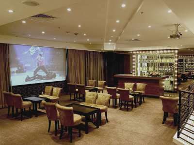 Khách sạn Western 4*