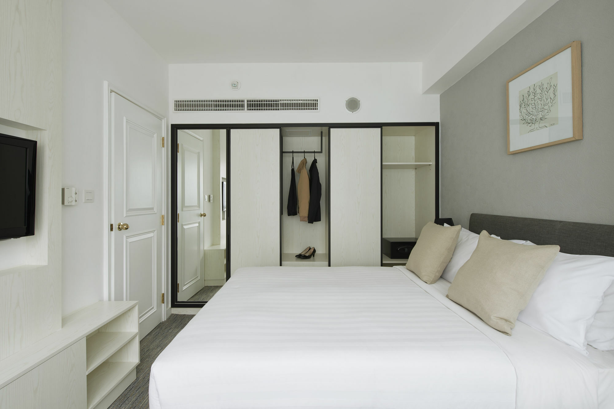 Hotel Bay Bridge Lifestyle Retreat, Managed By Tang's Living