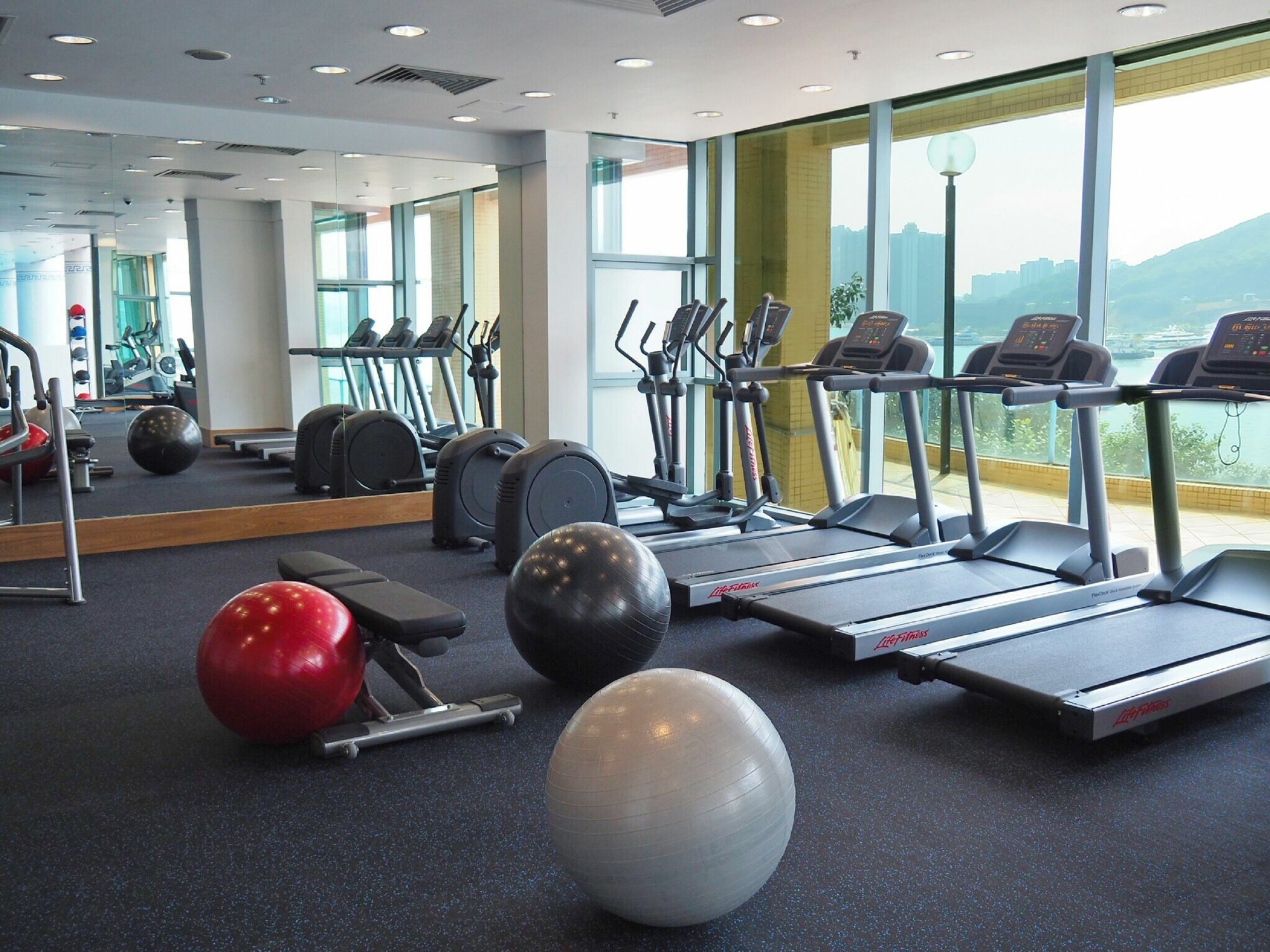 Bay Bridge Lifestyle Retreat, Managed By Tang's Living Hotel 4*