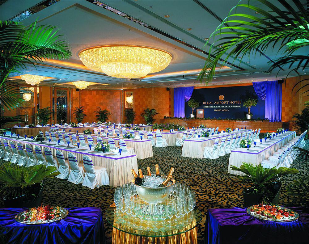 Hotel Regal Airport