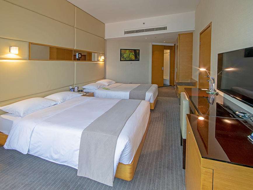 Panorama Hotel 4*