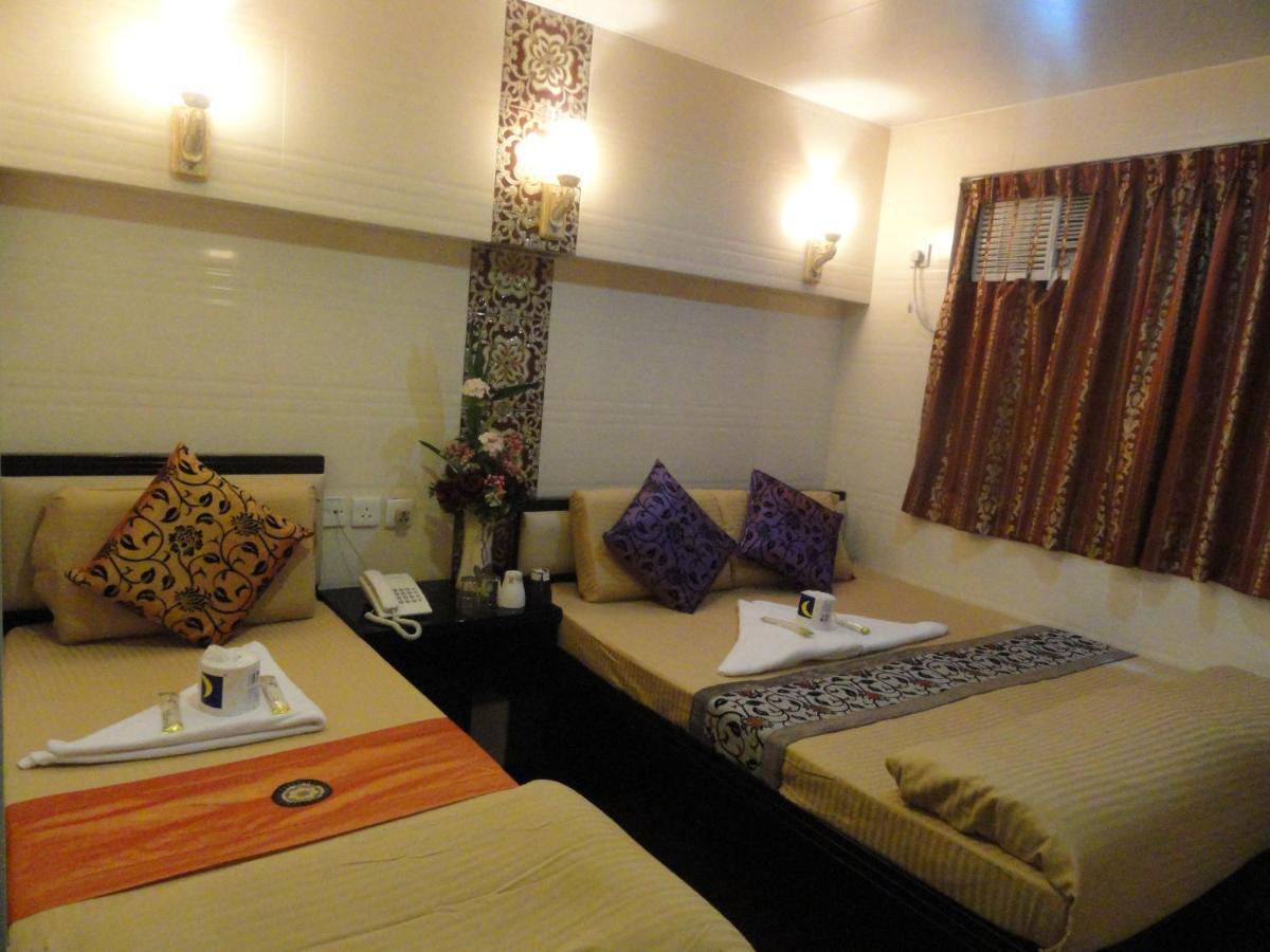 Guest house Davao Block D Reception 10th Floor *