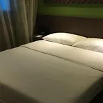 Largos Hotel
