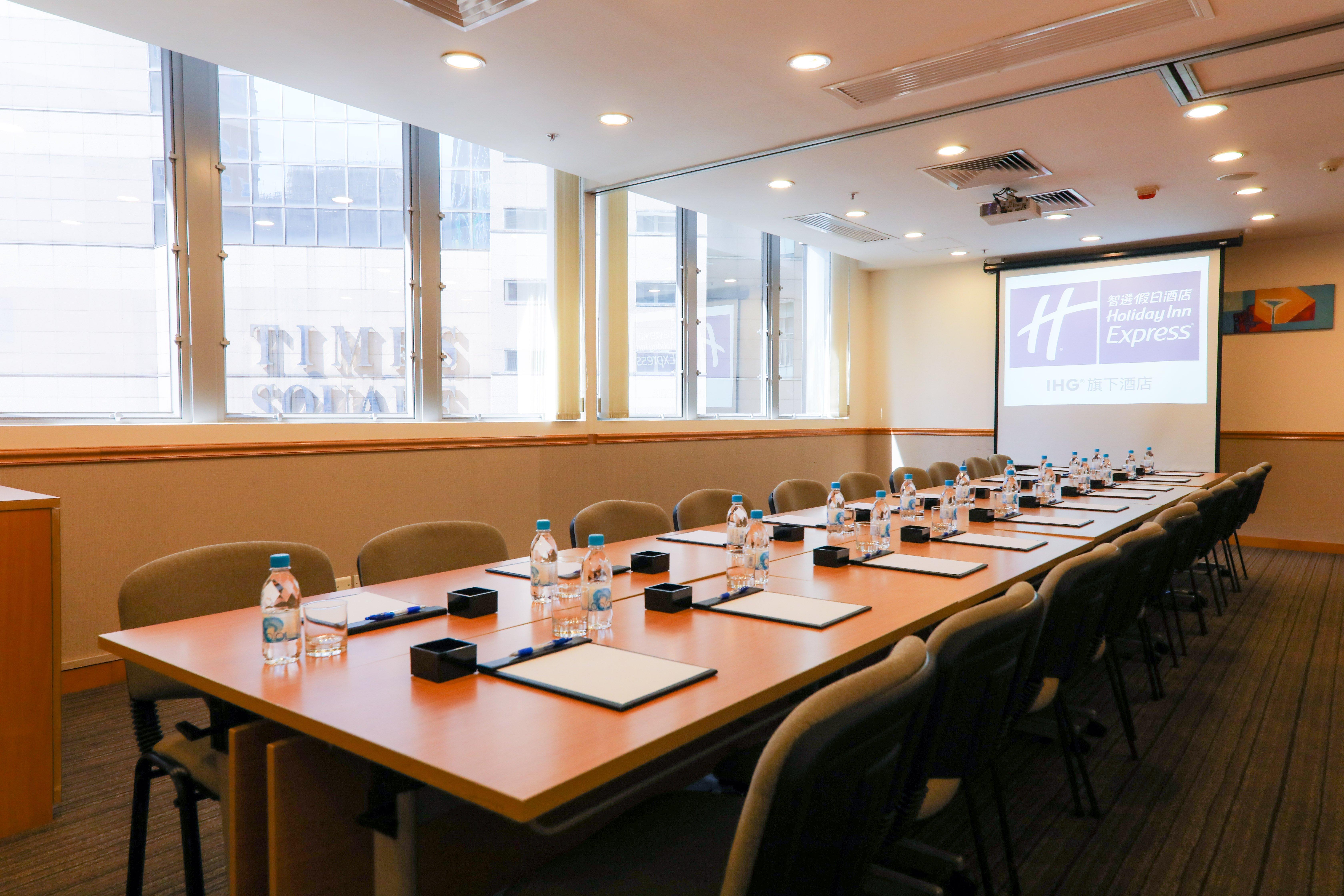 Holiday Express Causeway Bay By Ihg Khách sạn Hong Kong