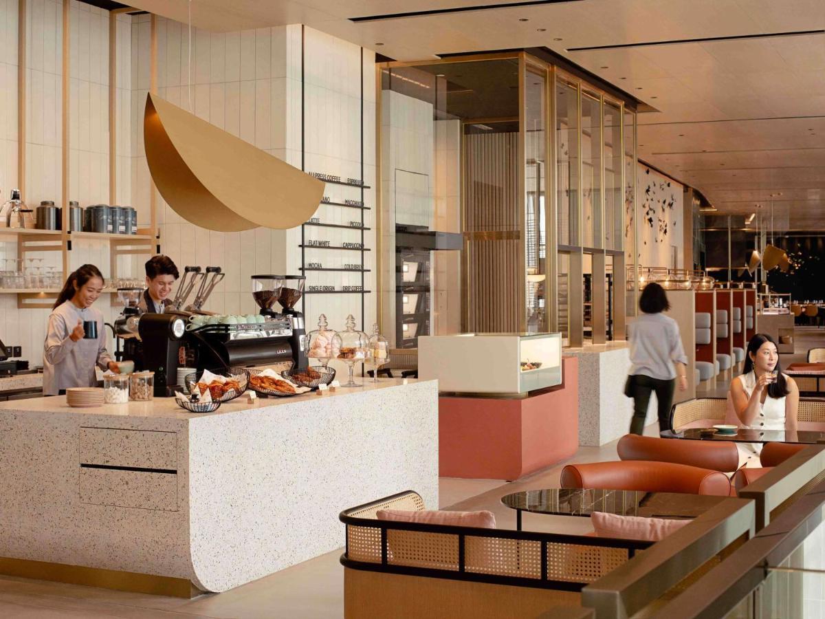 Hotel East 5*