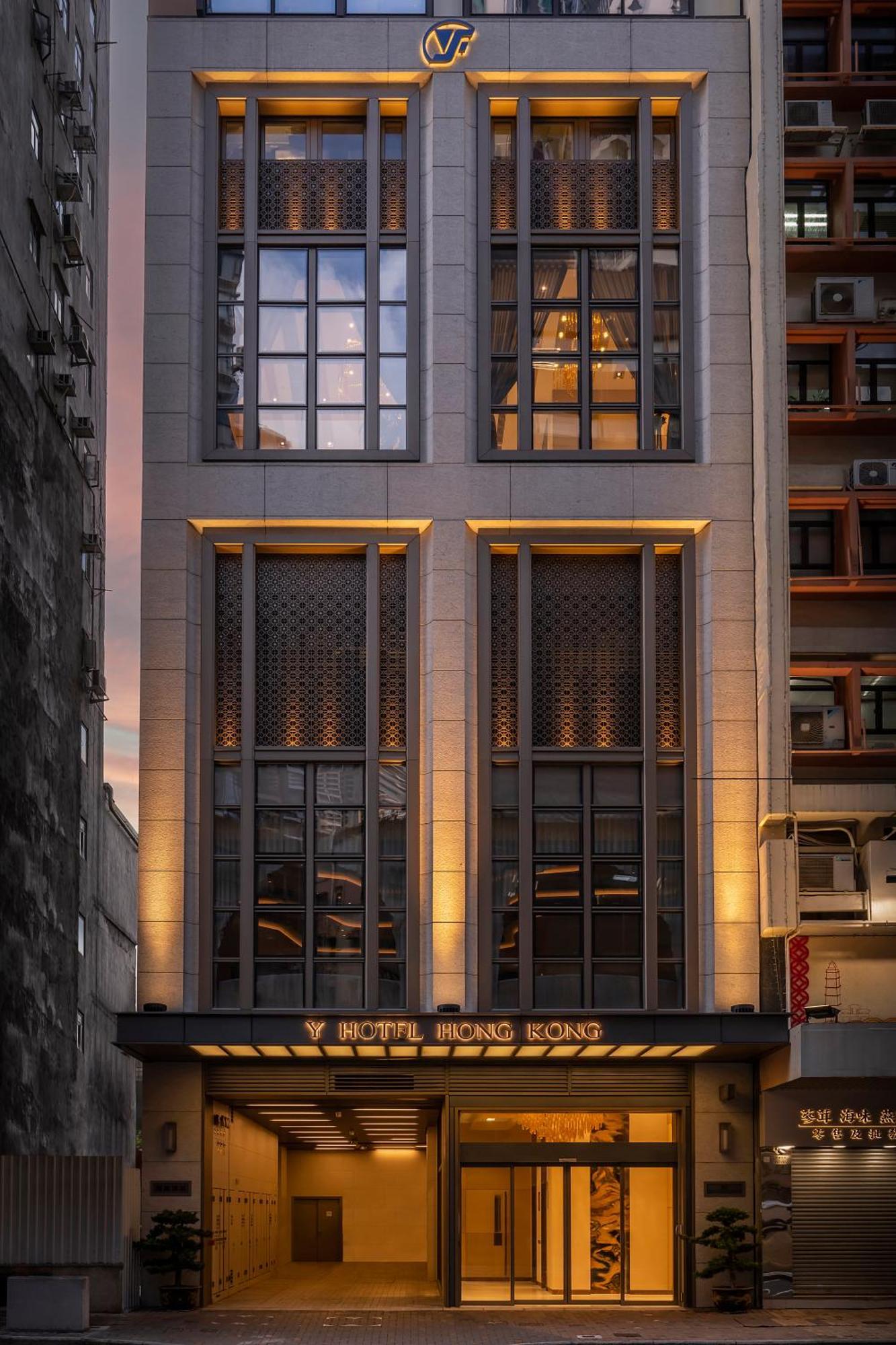 Hotel Y 4*