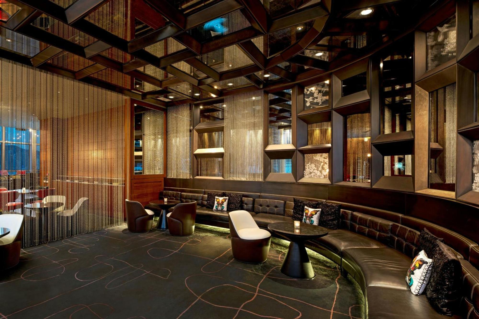 Hotel W 5*