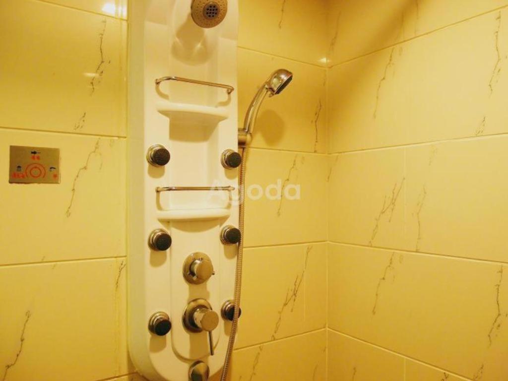Sunny Day Hotel, Mong Kok 3*