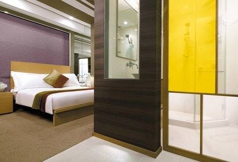 Hotel Butterfly On Prat 4*