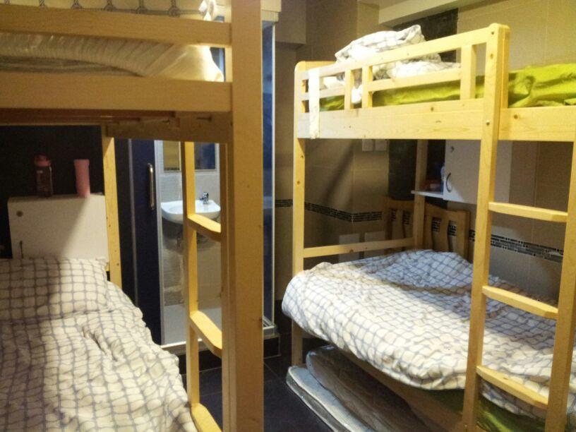Apple Tsim Sha Tsui Hostel *