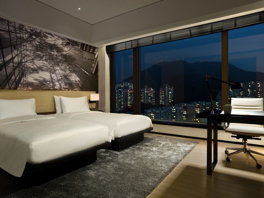East 5* Hong Kong