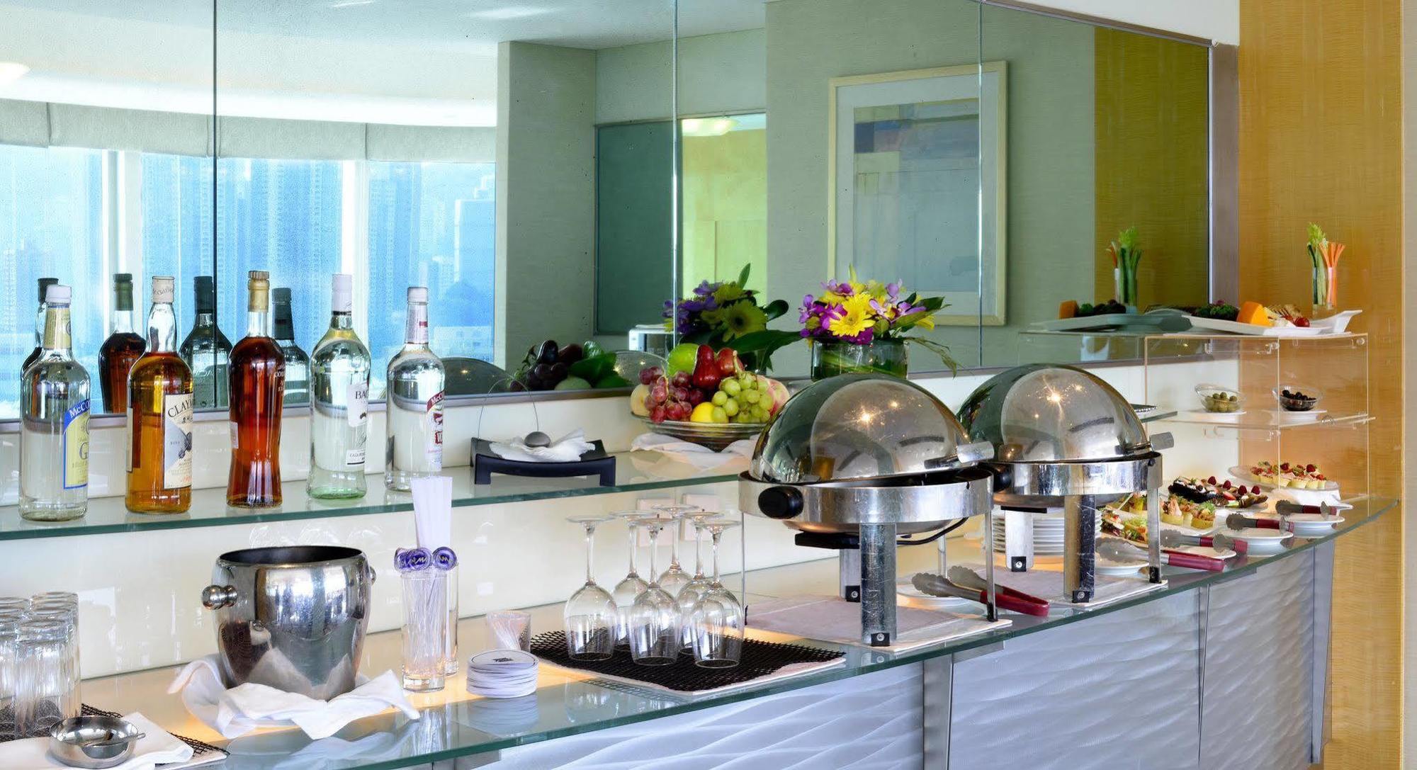 Metropark Causeway Bay 4* Hong Kong