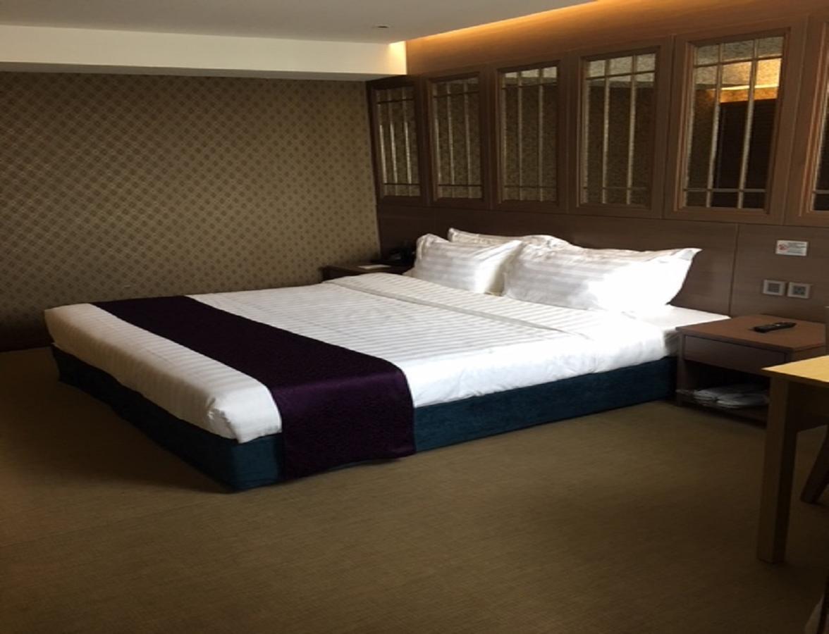 Hotel Largos 3*