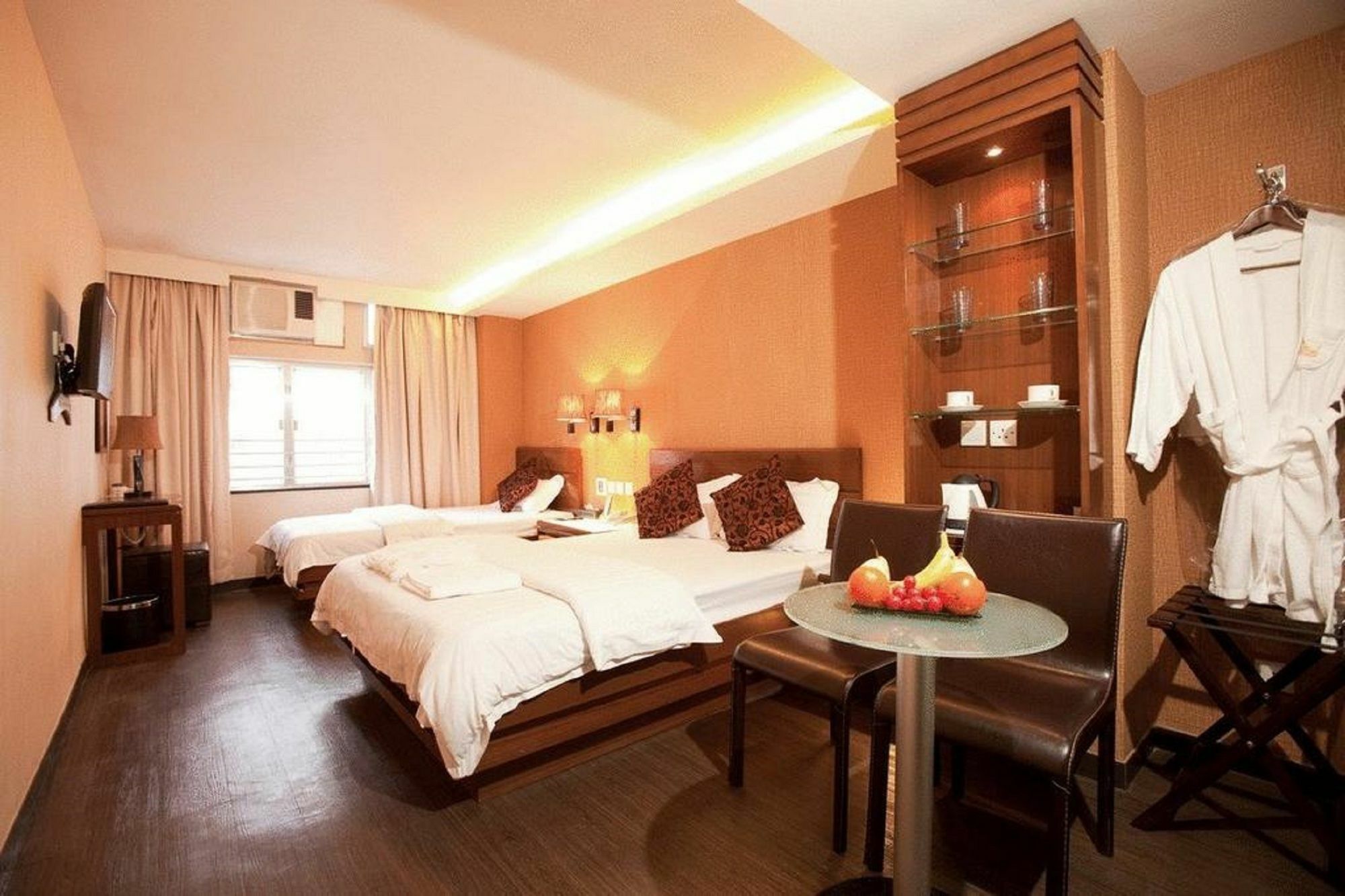 Sunny Day Hotel, Mong Kok Hotel 3*