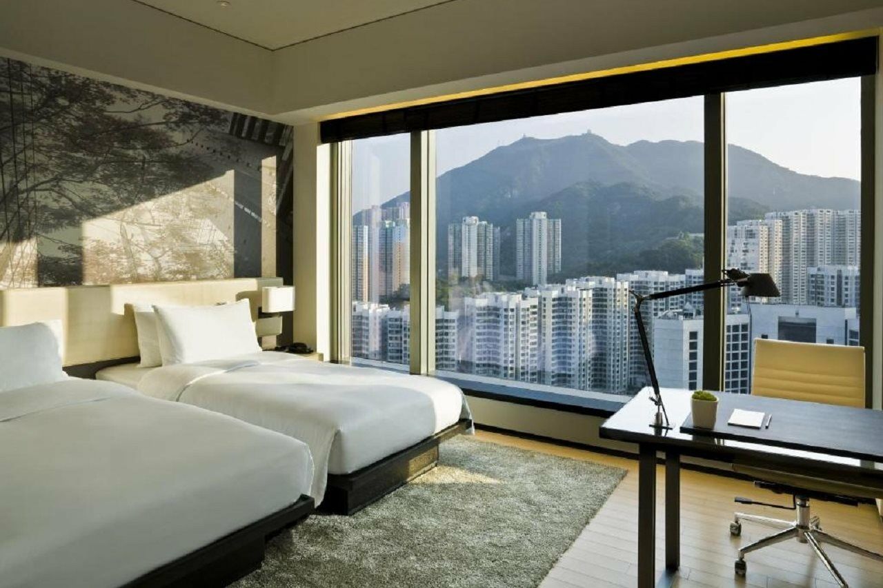 Hotel East 5*