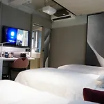 XI Hotel