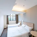 Metacity Living