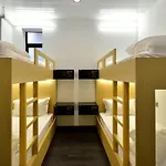 Atlas Hostel & Backpackers