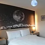 Walden Hotel