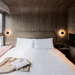 Hillwood House Hotel