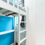 Shared Apartment Lockhart Road 384