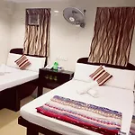 Manhattan Inn