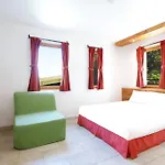 B & B Cheung Chau