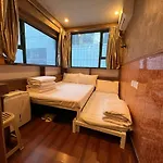 Just Inn On Nathan Road