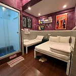 Venetian Hostel