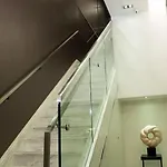 M1 Hotel