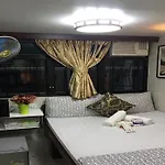 Skylark Hostel