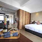 Mori Mori Serviced Apartments