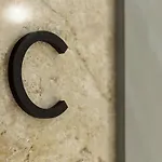 Le Manndi Service Apartment