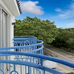 The Cove Hostel - Tong Fuk Dolphin