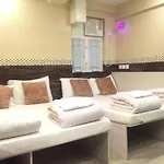 Just Inn On Nathan Road