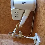 Pay-Less A2