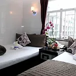 Canada Hotel