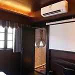 Star City Hotel