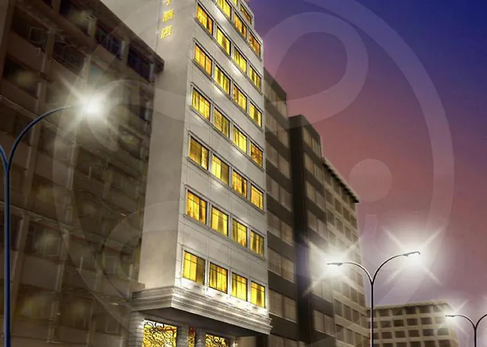 Lander Hotel Prince Edward