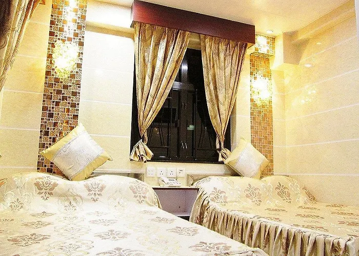 New Chung King Mansion Guest House - Tower C