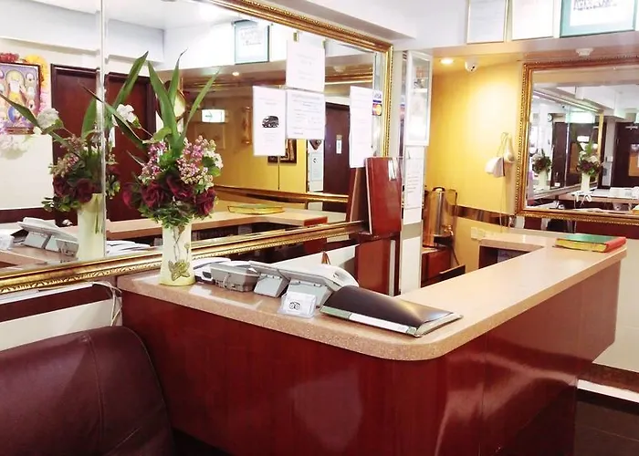 City Hk Guest House Block E
