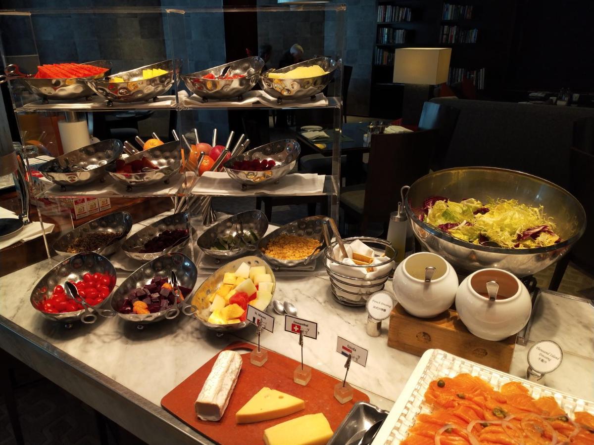 Gateway Hotel, Marco Polo Hong Kong