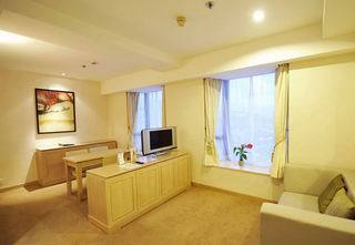 Largos Hotel 3*
