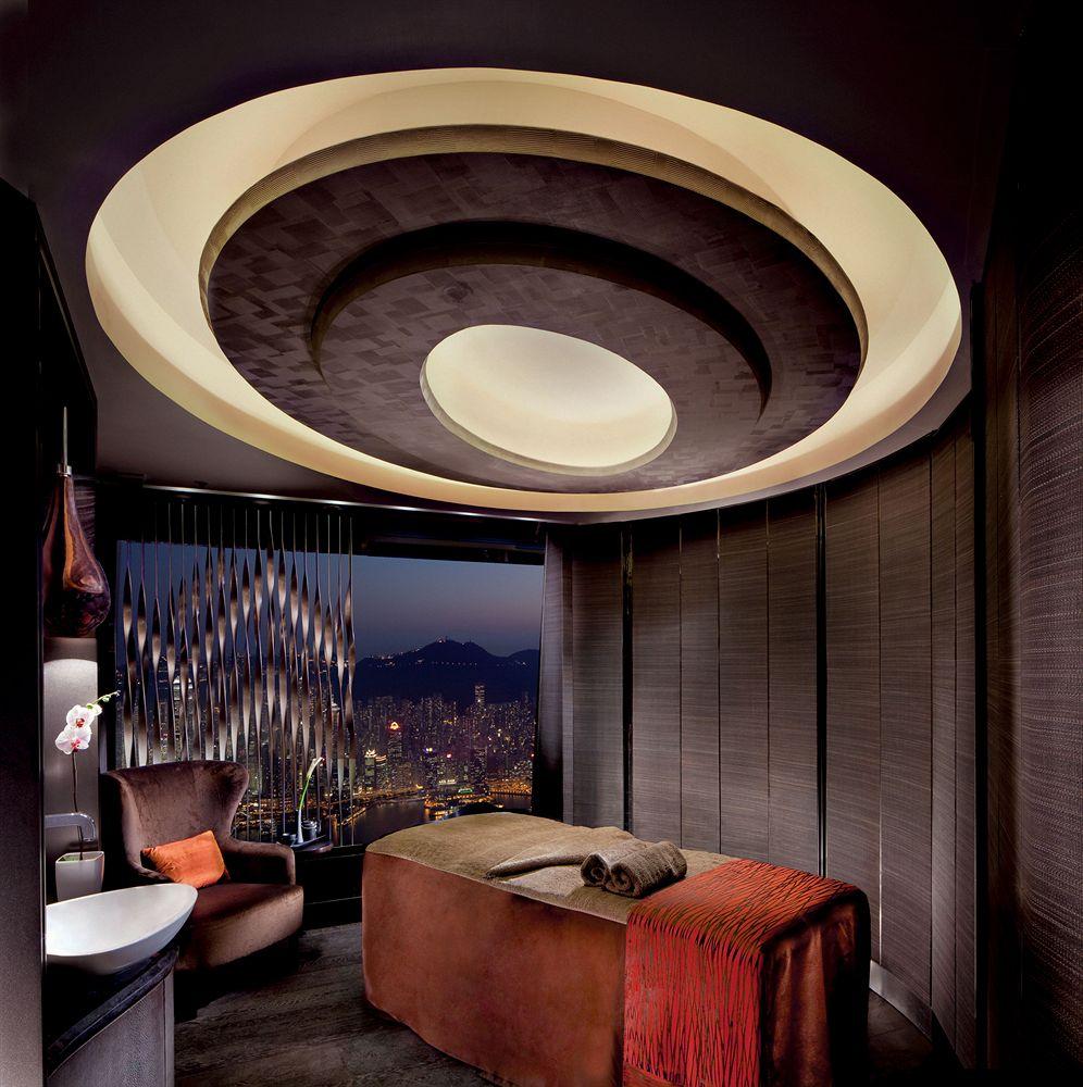 The Ritz-carlton, Khách sạn Hong Kong
