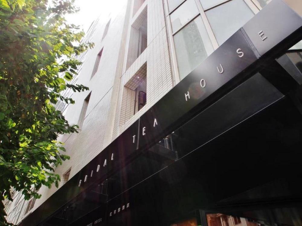 Bluejay Residences Hotel