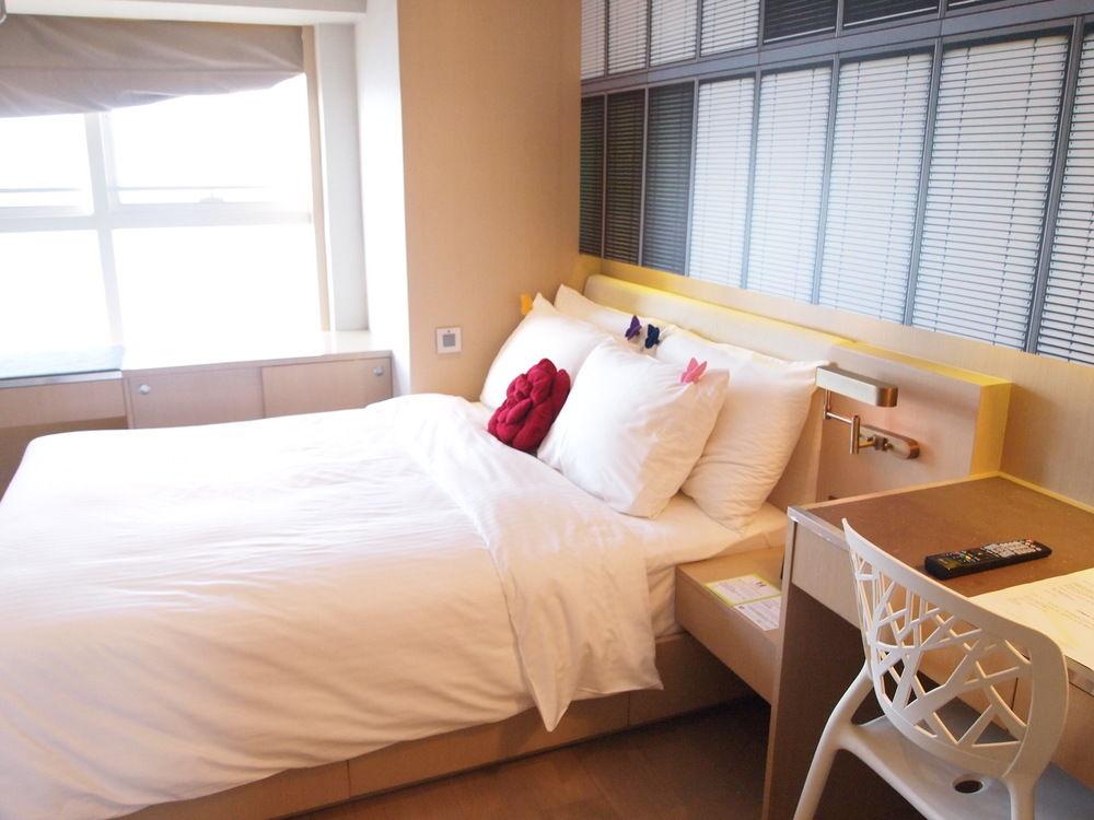 Hotel Butterfly On Waterfront Boutique Sheung Wan 4*