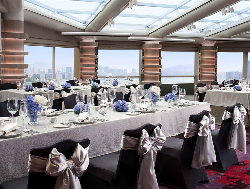 Renaissance Harbour View 5*
