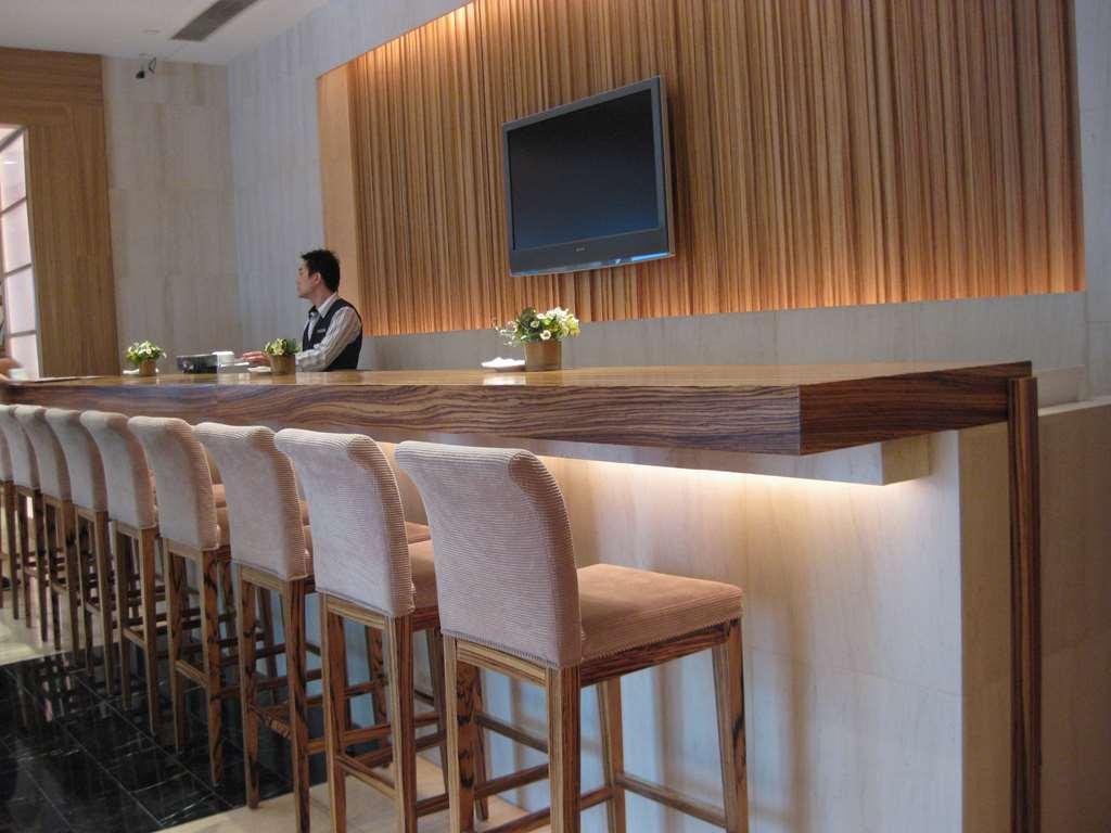 Gloucester Luk Kwok 4* Hong Kong