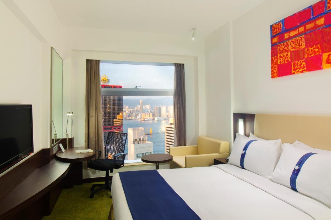 Hotel Holiday Express Soho, An Ihg 3*