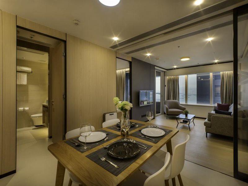 Cm+ And Serviced 4* Hong Kong